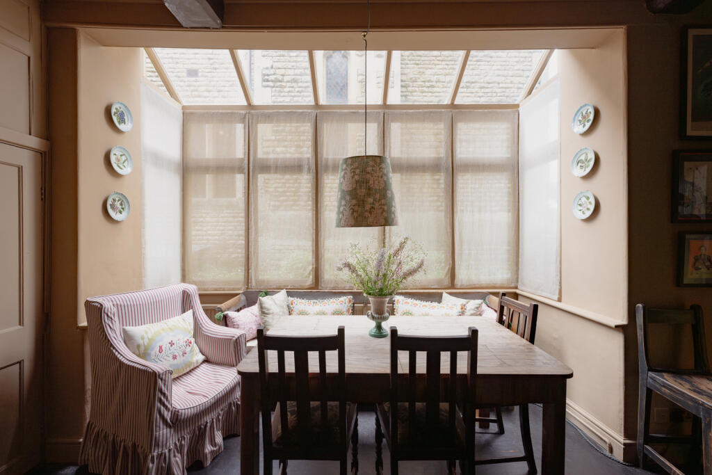 295480 - Barn Hill, Stamford-14.jpg