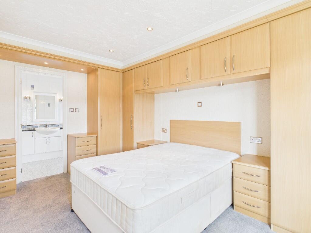 Internal photo 