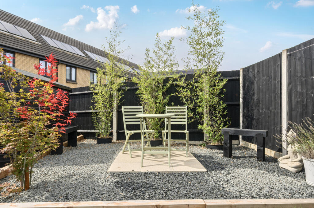 1350683-10-68c01a...