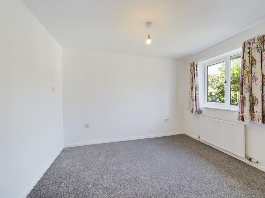 CAM02854G0-PR0194...