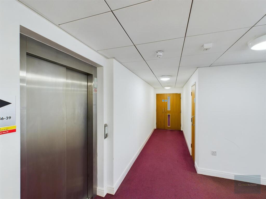 CAM02540G0-PR0095-ST