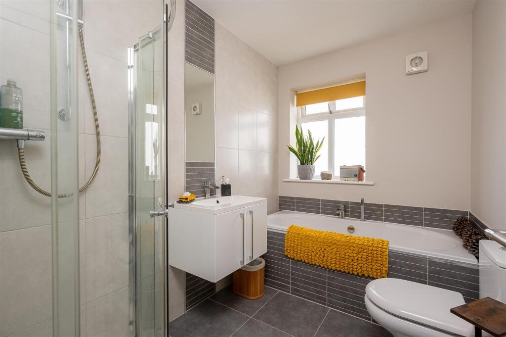HOUSE BATHROOM