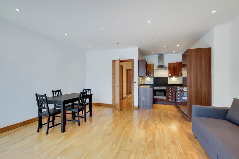 Open plan reception - view to kitchen