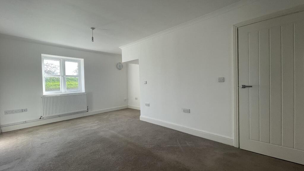 Sitting Room.JPG