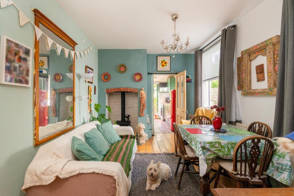 2S0RKE - Dining Room D.jpg