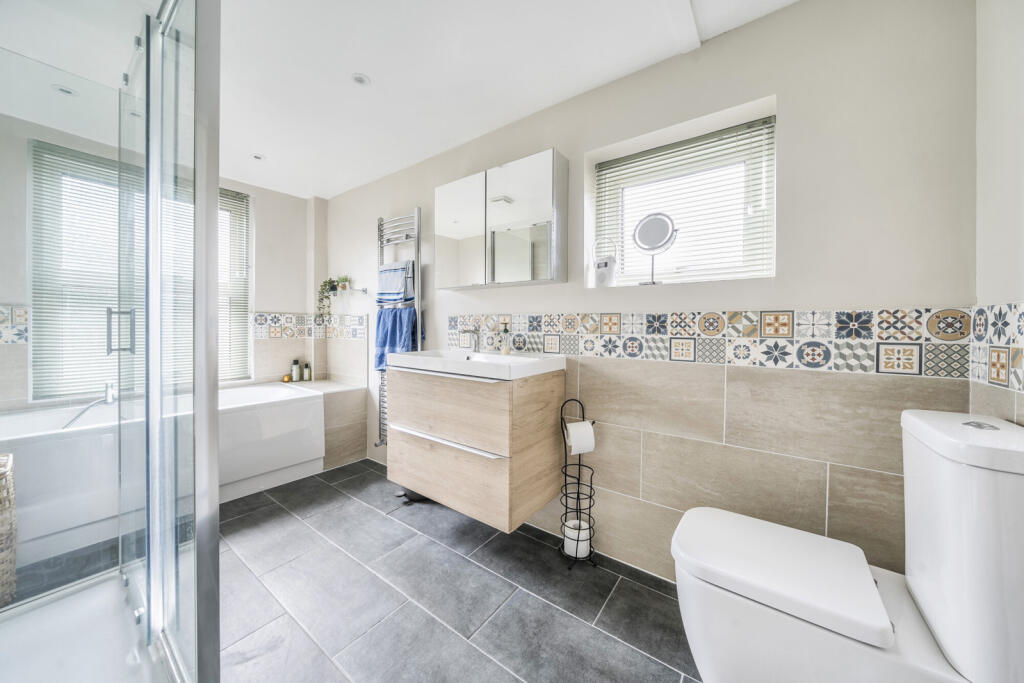 1320496-9-686e9b0...