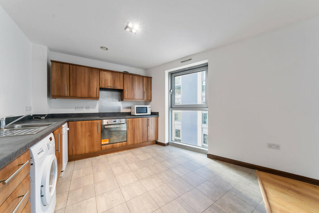 80 Orbis Wharf Ph...