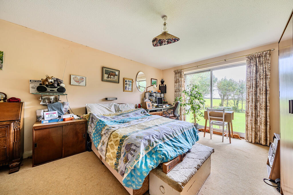 1364816-16-68e935668bf22