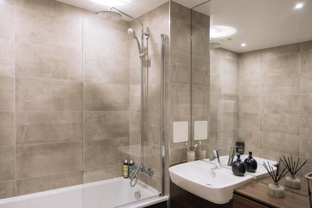 1 Bed Show Flat 34 (13)