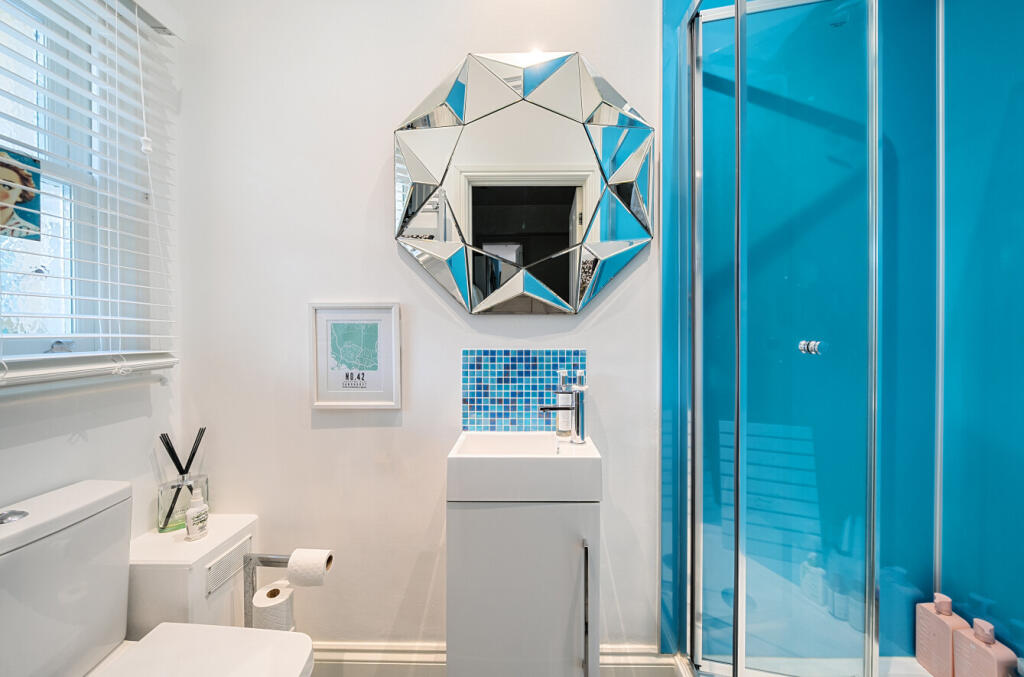 1326217-24-687526...