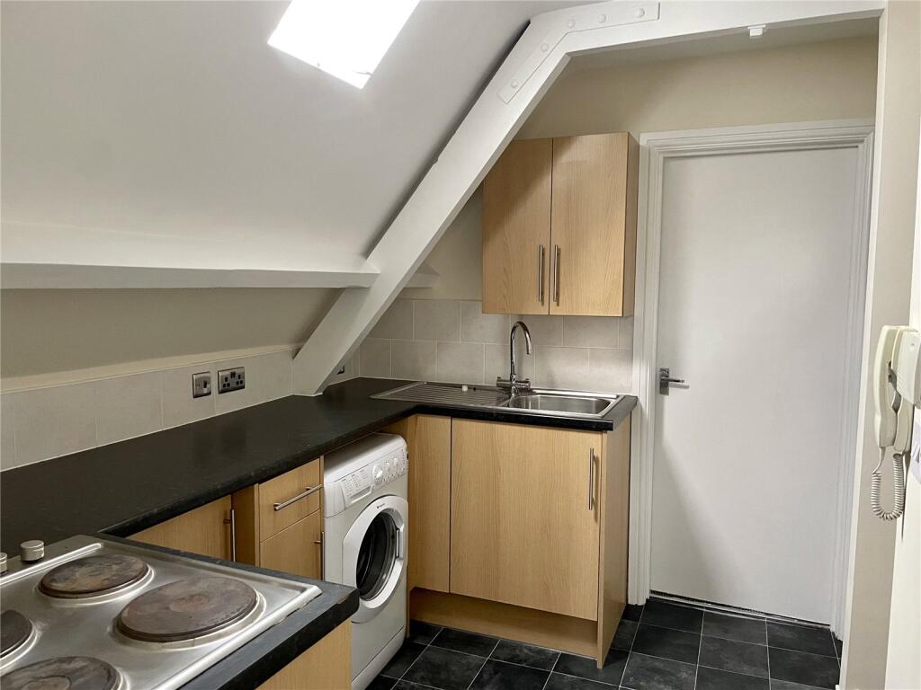 11a Main Street X 3 T202509041506.jpg