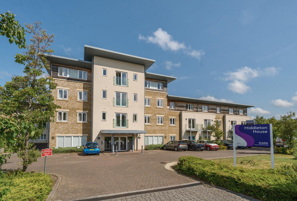 18-682203eede39c-...