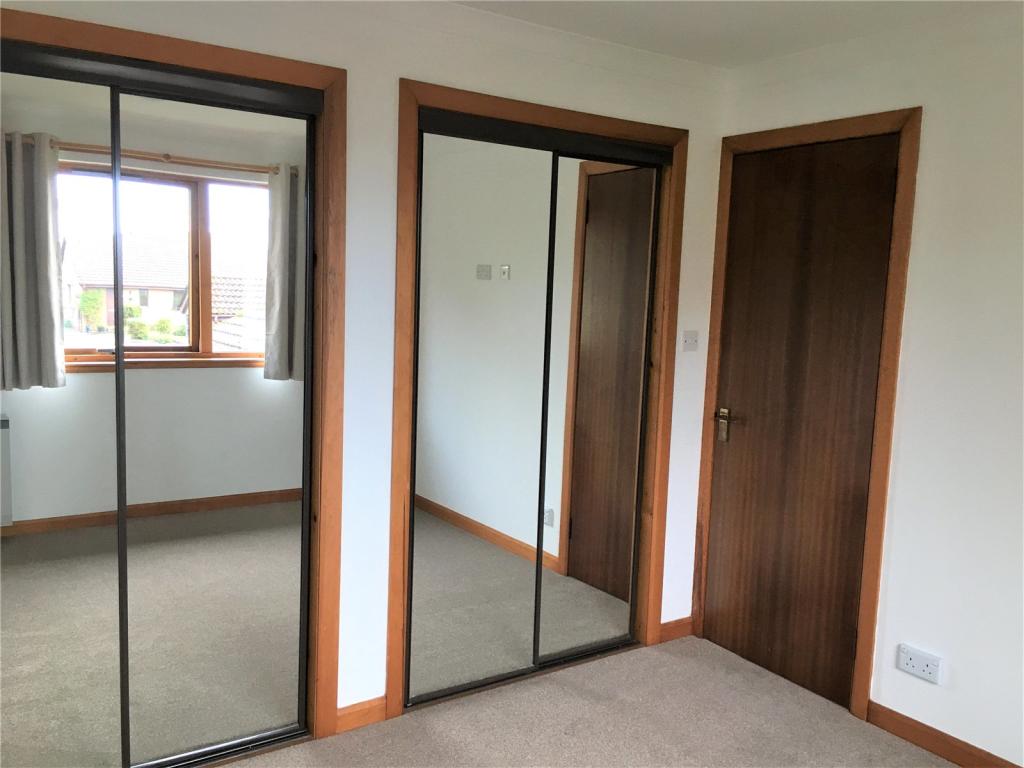 5 Landale Gardens