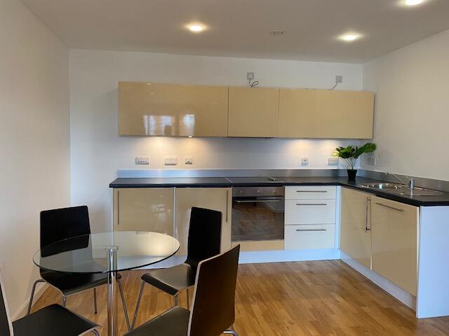 living/kitchen