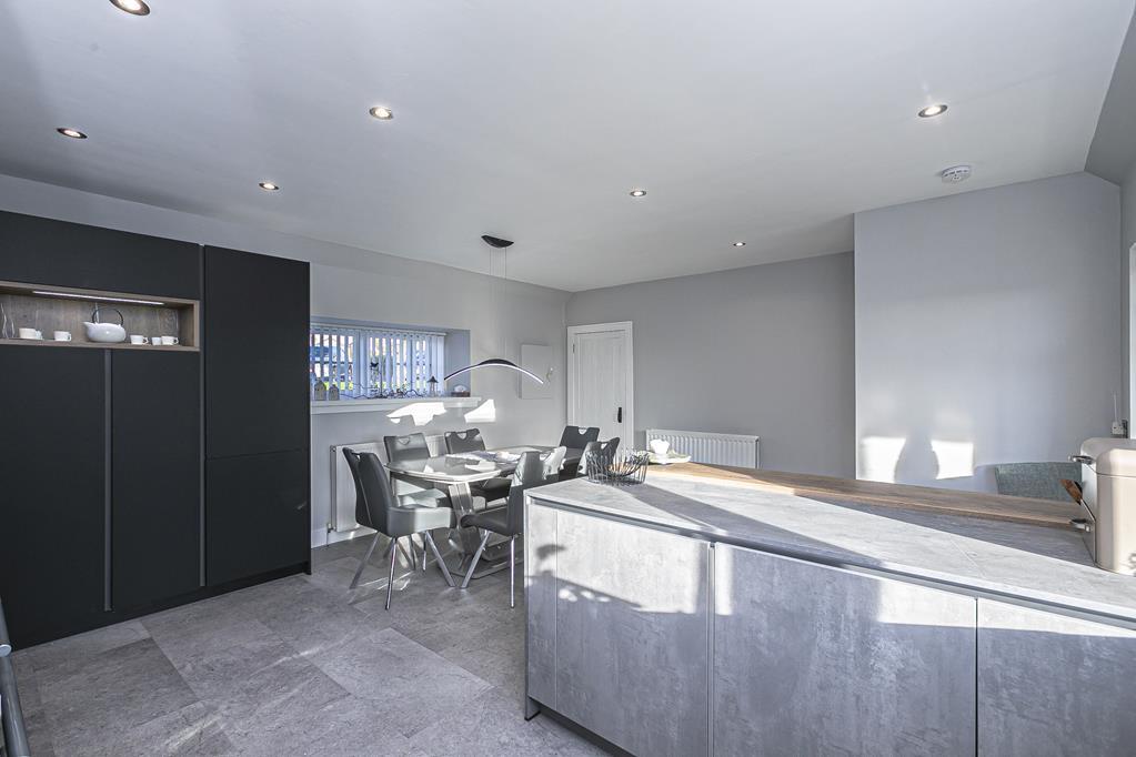 KITCHEN TO DINING