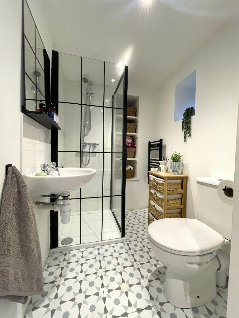 Ensuite