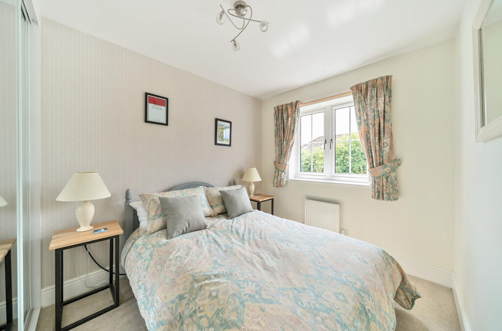 1294848-10-682dde...