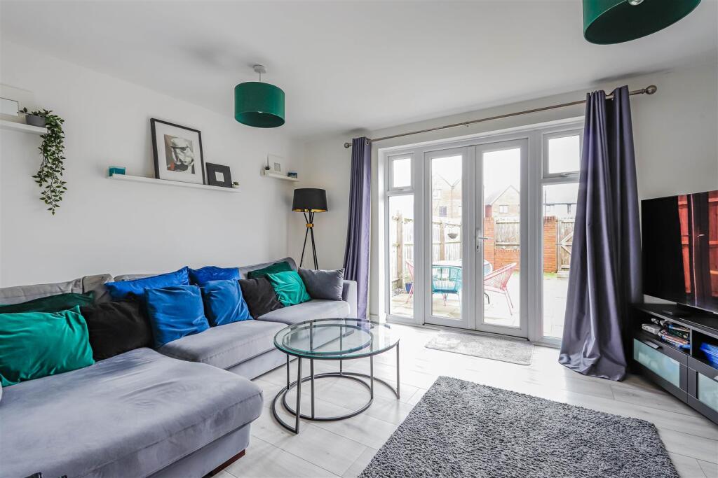 Ffordd Y Dociau -8.jpg