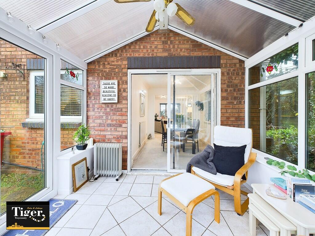 CAM03440G0-PR0211...