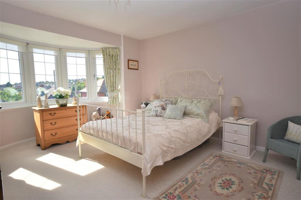 Bedroom 2..JPG
