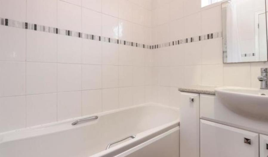 bathroom.png