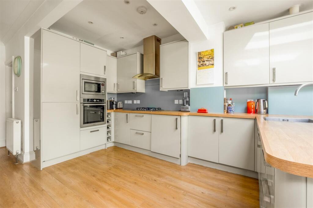 283 Portland Rd-2.jpg