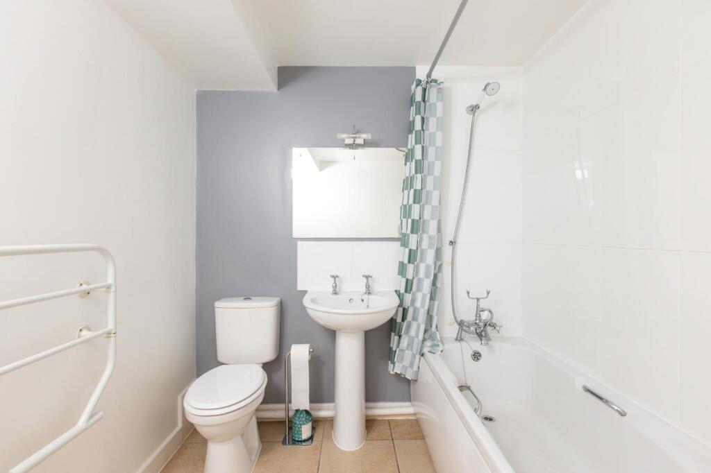 63 st peters court_dec-17.jpg