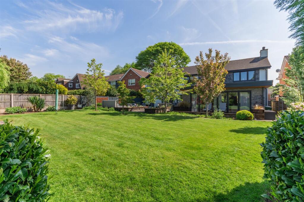 8645460-exterior07.jpg