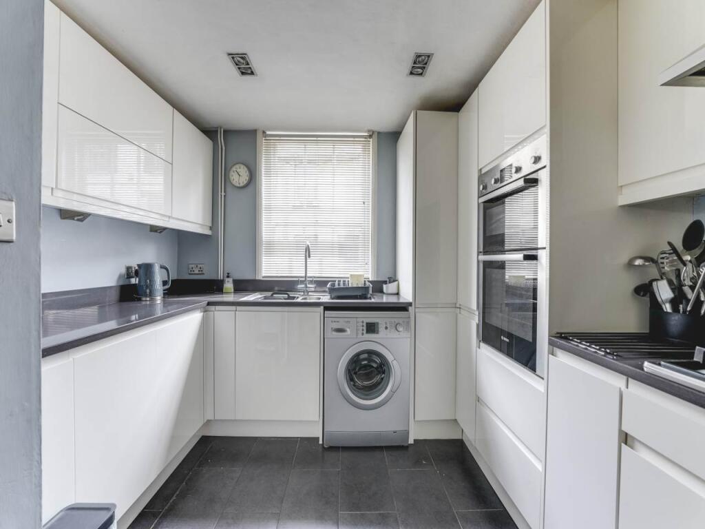 Kitchen (3)