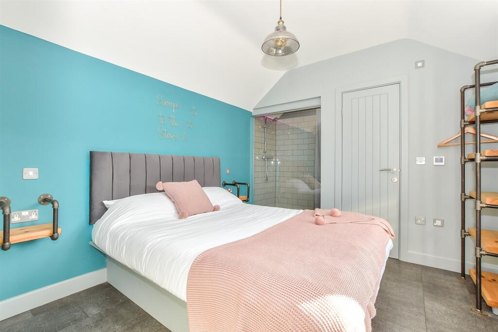 Annexe Bedroom