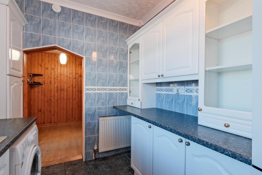 019-11 Hillhead Crescent Motherwell ML1 4AE.jpg