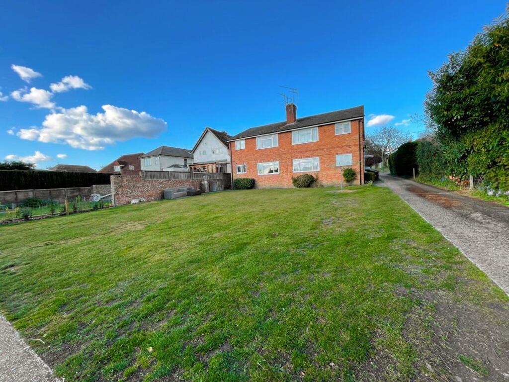 Frimley Green Road, Frimley