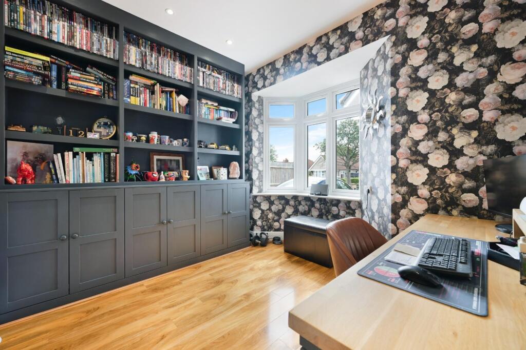 MEADOW WALK,  (13).jpg