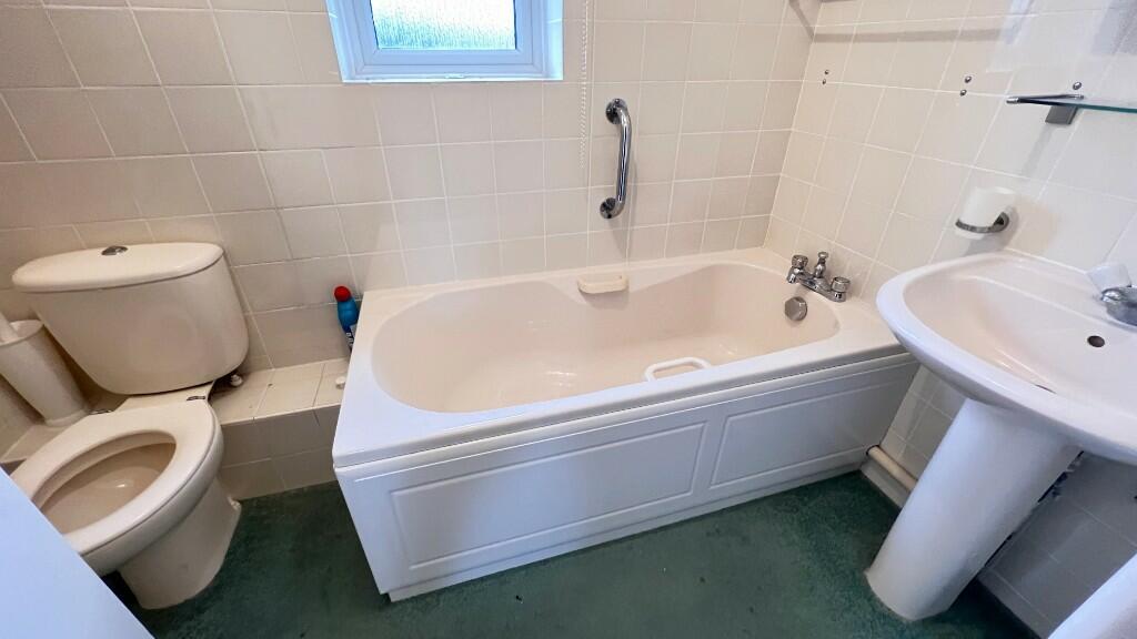 Bathroom/w.c.