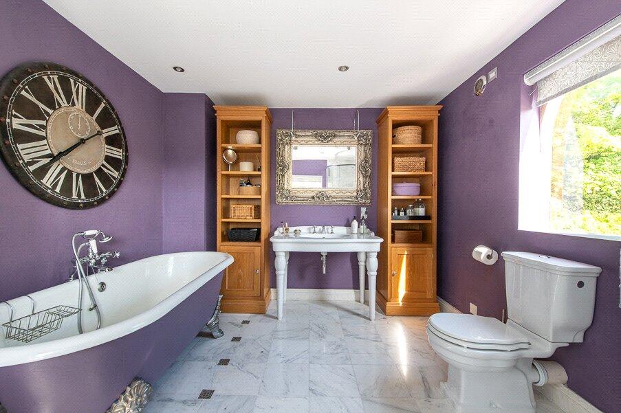 Bedroom One En Suite