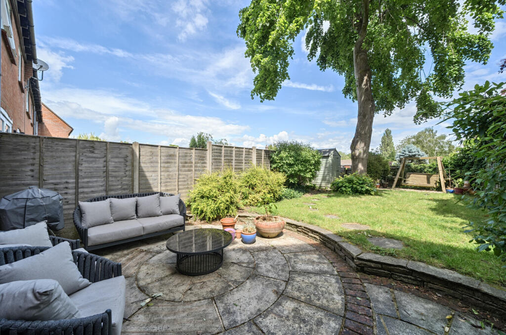 1300633-4-68370d3...