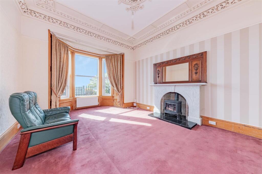 3 Drummond Street Dundee-7.JPG