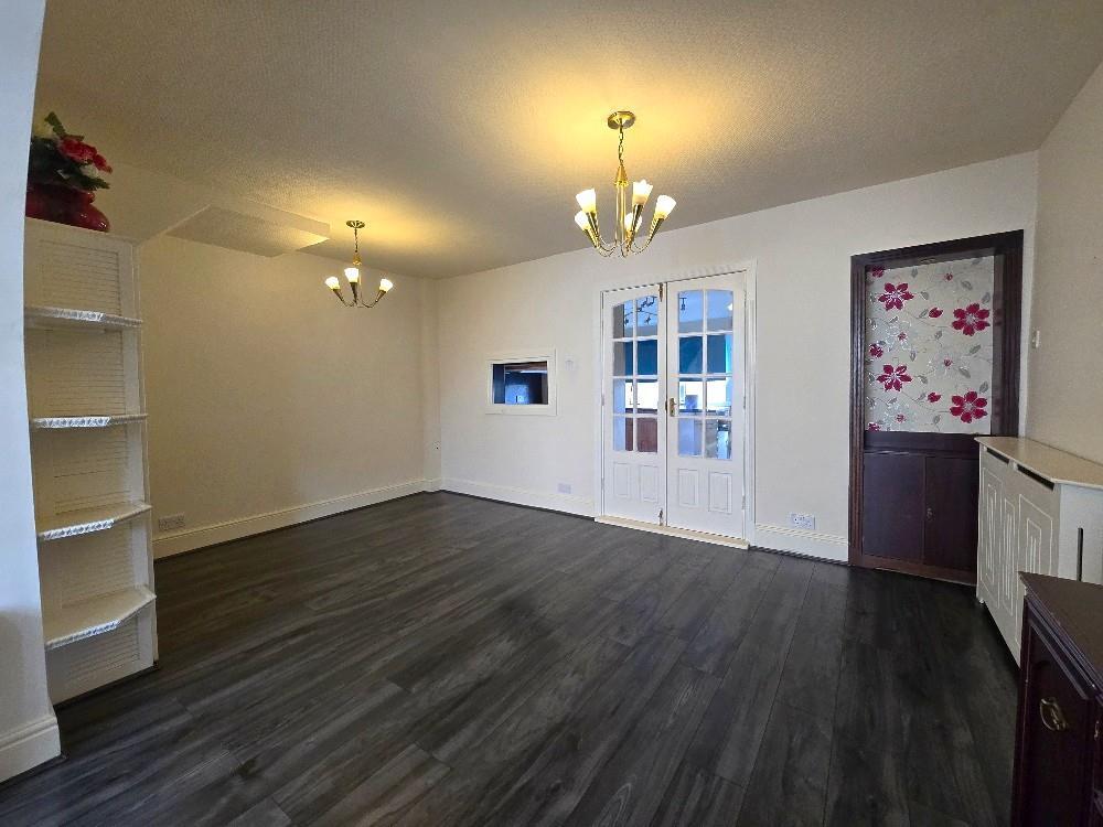 Yule Road, Wyken - Dining Area