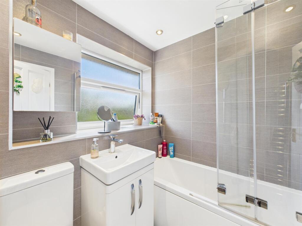 Well-Appointed Bathroom