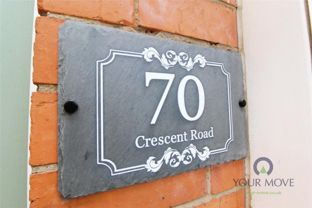 Crescent Road