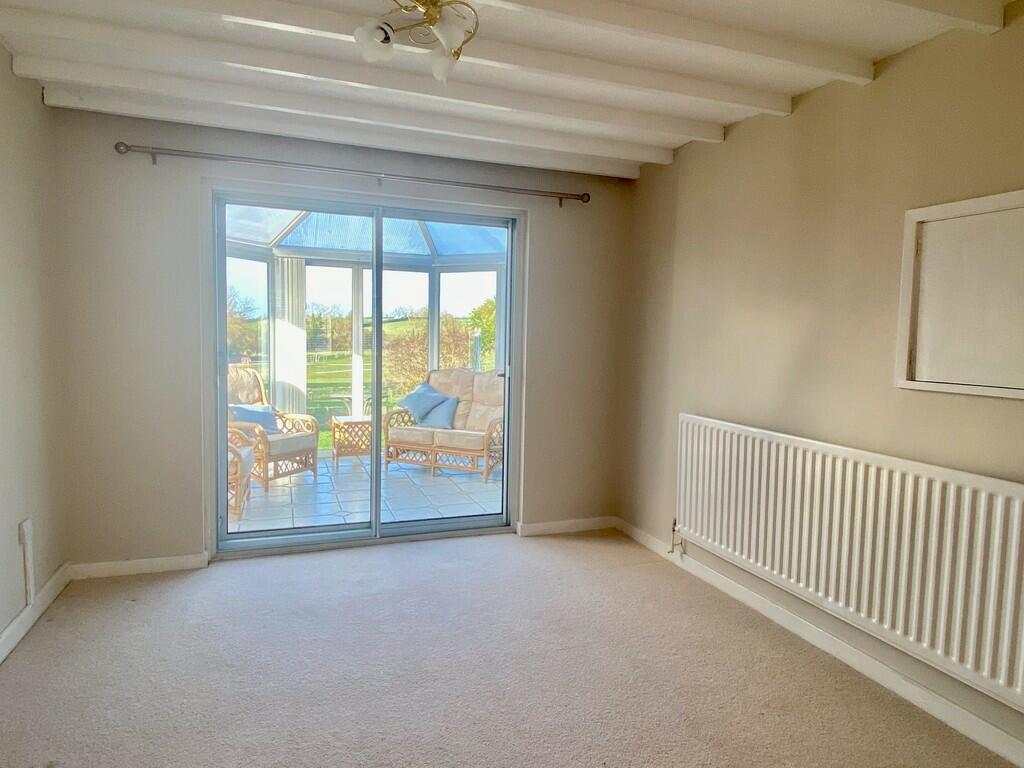 Dining Room to Co...