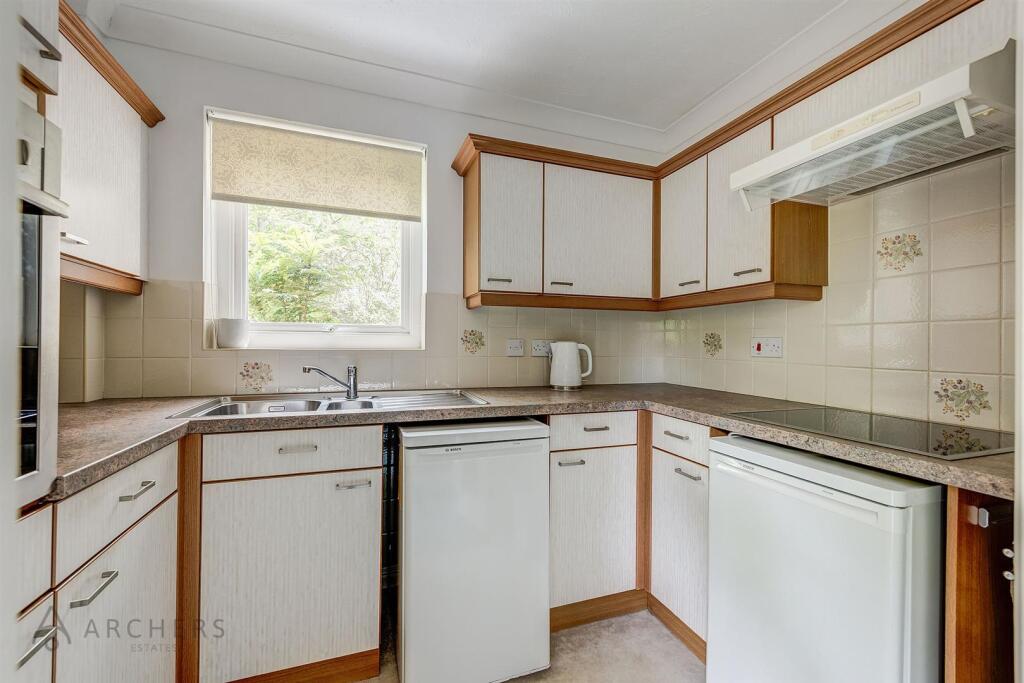 8KingsCourt(Interior)(10of24).jpg
