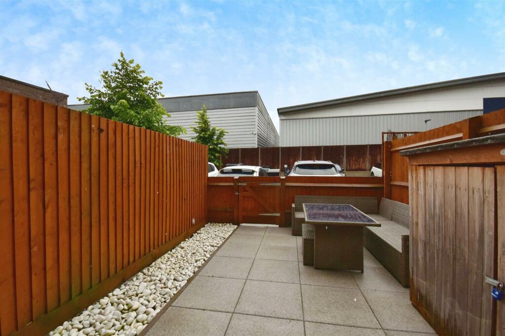 3e8bd02b-Garden.JPG