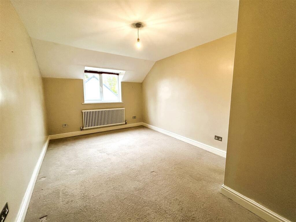 bed1.JPG