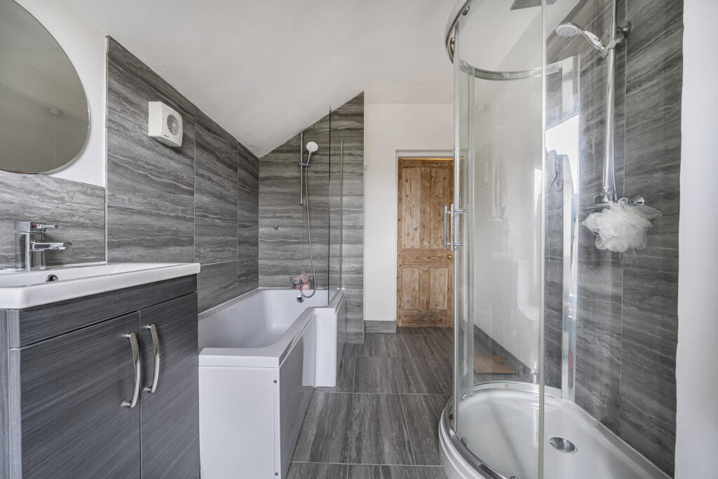 1355419-7-68cbf7e...