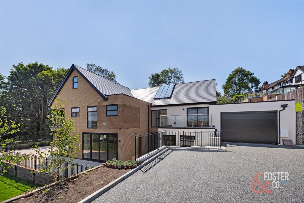 Withdean Road, 28a-029.jpg