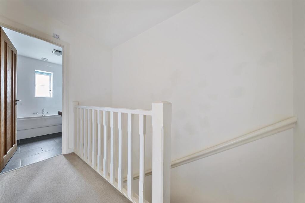 Gildene Cottage, 1 Canons Ashby Road, Moreton Pink