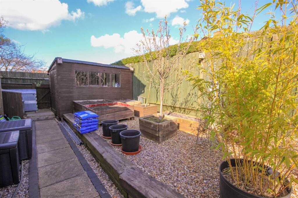 Side Garden.jpg
