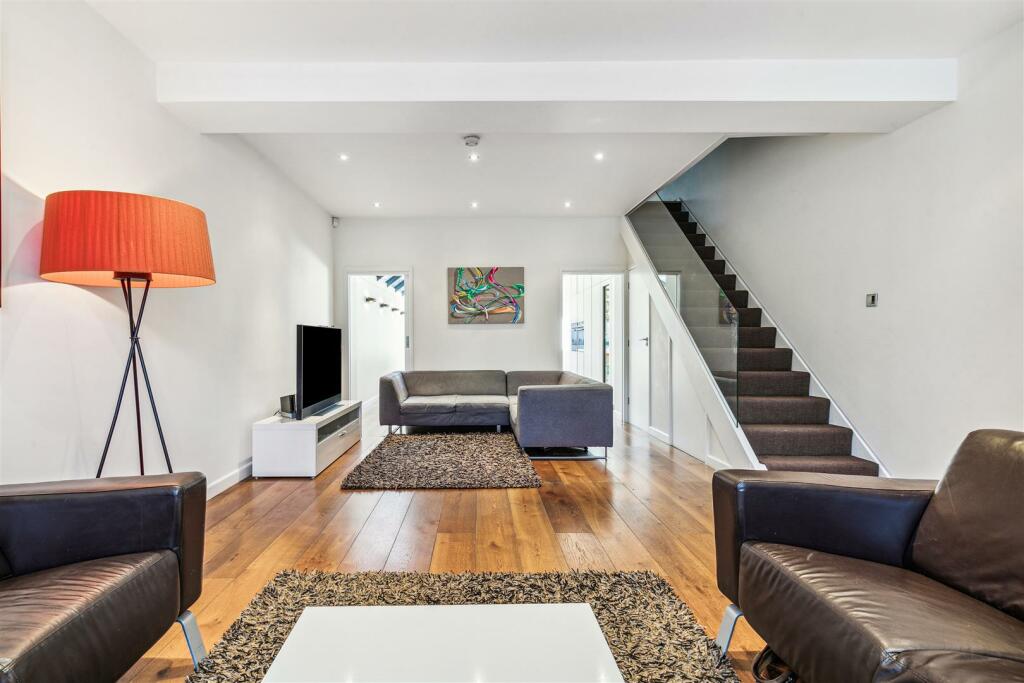 Duke Road, W4 - FOR SALE