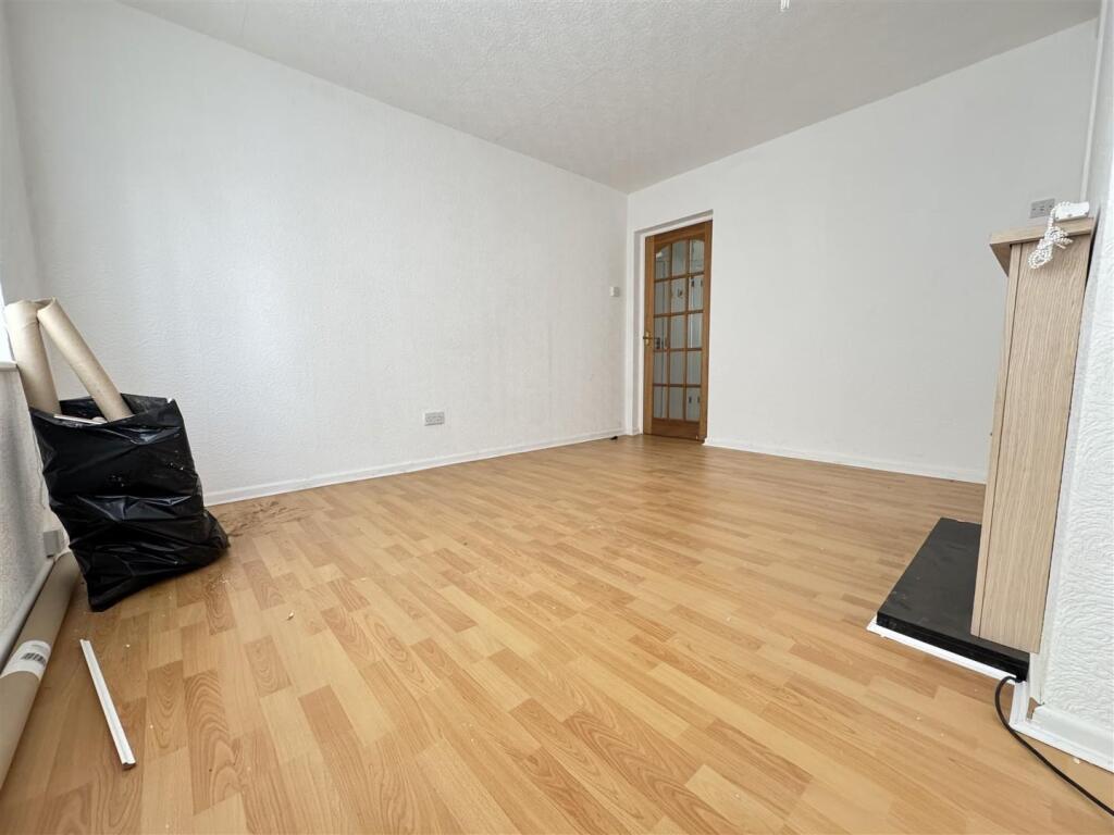 IMG_2647 (Large).JPG